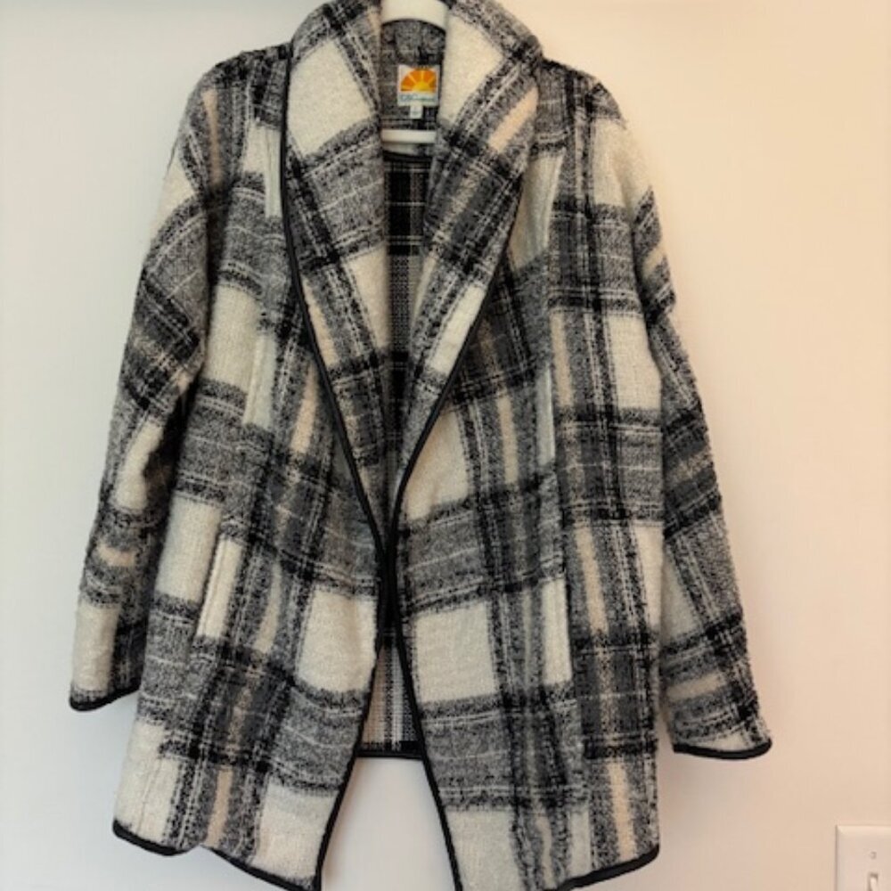 C&C California Plaid Open Face Shacket - size Large